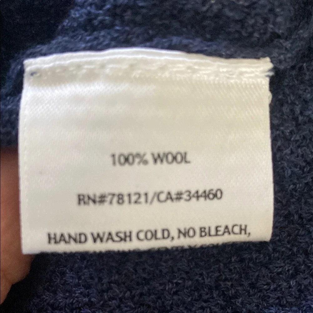 Eileen Fisher Women's Navy Top 100% wool - Picture 8 of 9